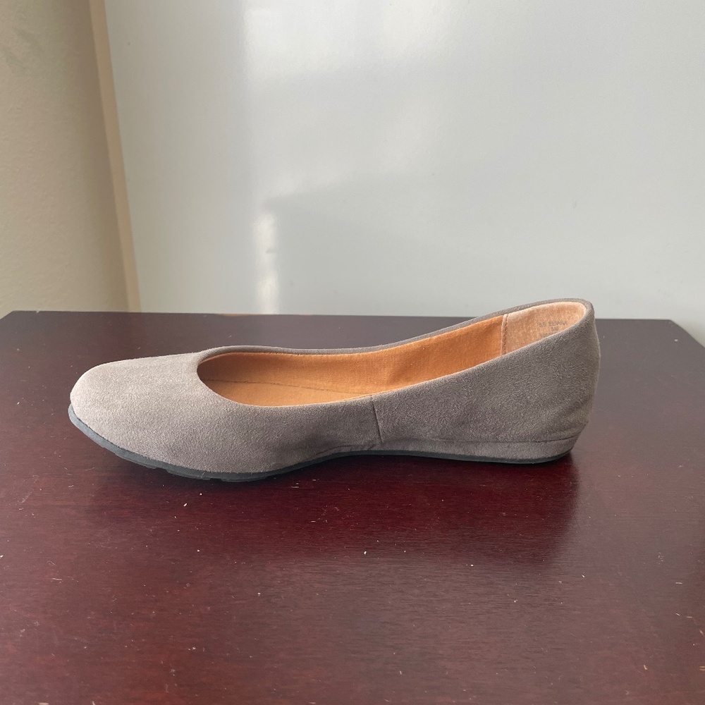 Gray Rounded Toe Flats - Picture 3 of 7